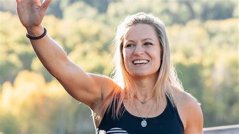 A Habit Coach Teaches How to Build Unshakeable Self-Confidence