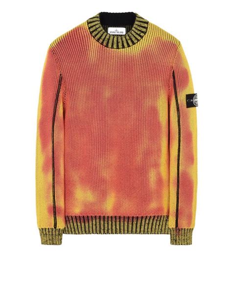 Создать мем "свитер стон айленд, свитер stone island heat reactive ...