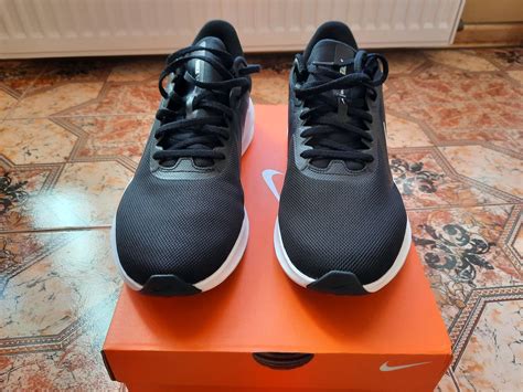 Новые кроссовки nike