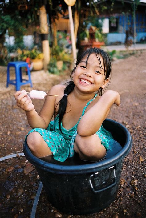 Songkran Girl | Bessa R4A View On Black Great smile... I saw… | Flickr