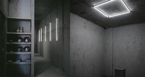 The Fragment Room › About