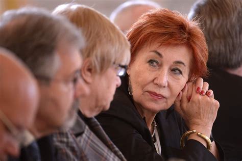 Правозащитница Элла Полякова: в Литву я приезжала как из тюрьмы - Delfi