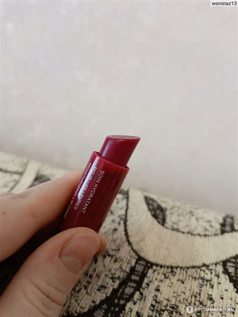Бальзам для губ Apivita Lip care with black currant - «Запах не очень ...