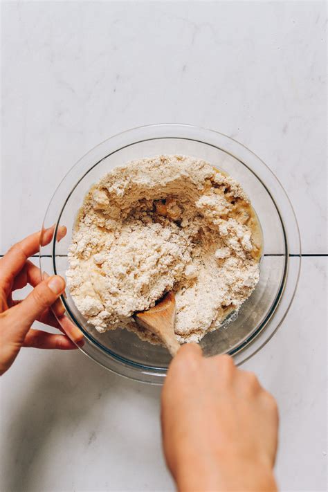 Gluten-Free Vegan Sausage Pizza - DalmaroSec