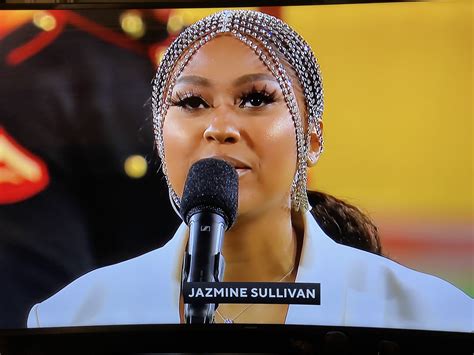 Watch Jazmine Sullivan & Eric Church Sing the National Anthem at the