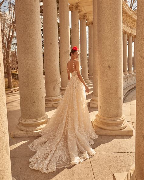 Galia Lahav | En Blanc LA