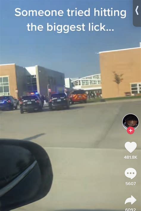 𝓢𝓸𝓼𝓾𝓴𝓮 𝓑𝓻𝓪𝓷𝓭𝓸 on Twitter: "Apparently someone took the devious lick