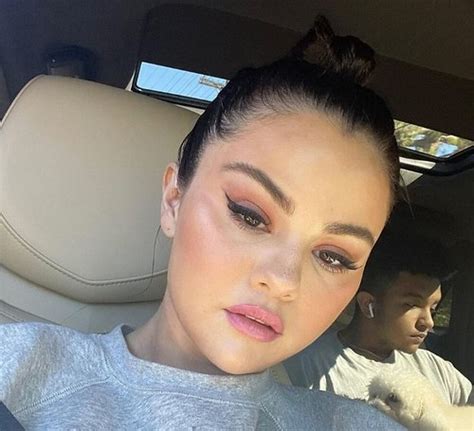 Selena Gomez's Advice for Young Entrepreneurs - u3tbhxt