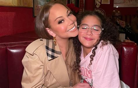 Mariah Careys Cutest Moments With Her Kids This Year: Photos
