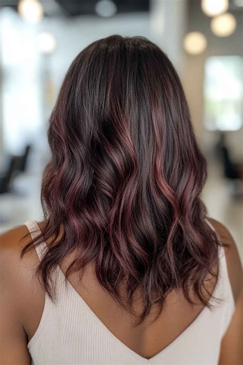 25 Beautiful Hair Colors to Compliment Brown Skin - Kappers Magazine