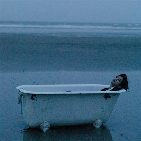 ‎BIG Naughtyの「Hopeless Romantic」をApple Musicで