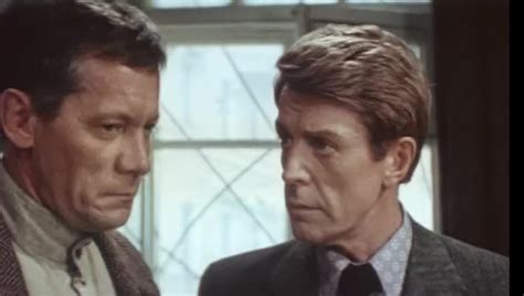 Смотреть "Приступить к ликвидации. 1 серия" онлайн. Фильм. - eTVnet