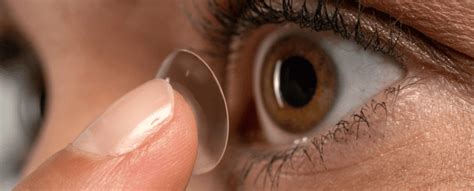 Best Contacts for Dry Eyes
