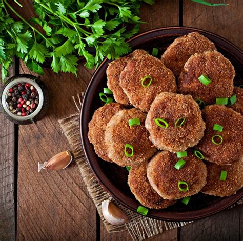 Купить мясные полуфабрикаты оптом с производства