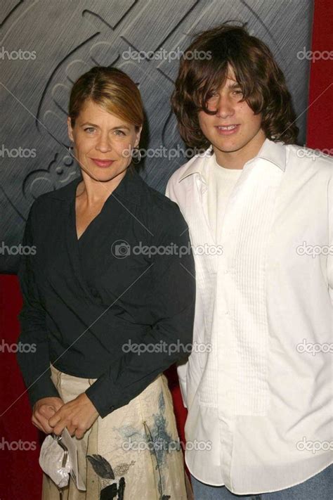 Linda Hamilton Hija