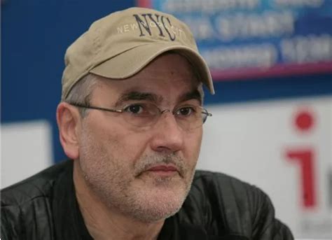 Иван Бакалов: Пеевски е гръмнат с пушка от Дивия запад. Единствената ...