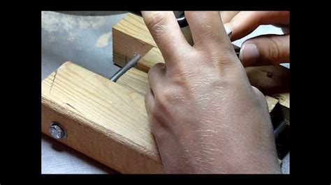Cutting Quarters: Scroll Saw How-To - YouTube