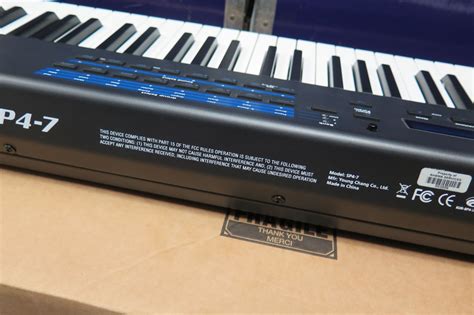 Kurzweil SP4-7 Digital Lightweight 76 Key Stage Piano (Box does not go ...