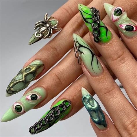 Пин от пользователя nevdil 🧜🏻‍♀️ на доске nail art 💅🏼 | Дизайнерские ...