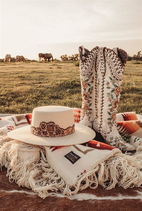 Western boho bridal styles for 2021 – Artofit