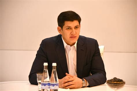 Поздравляем Отабека Умарова!
