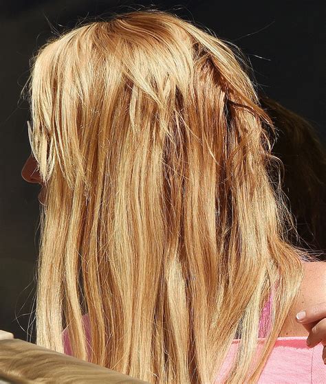 Angelina Jolie and Britney Spears got hair extensions all wrong. How to