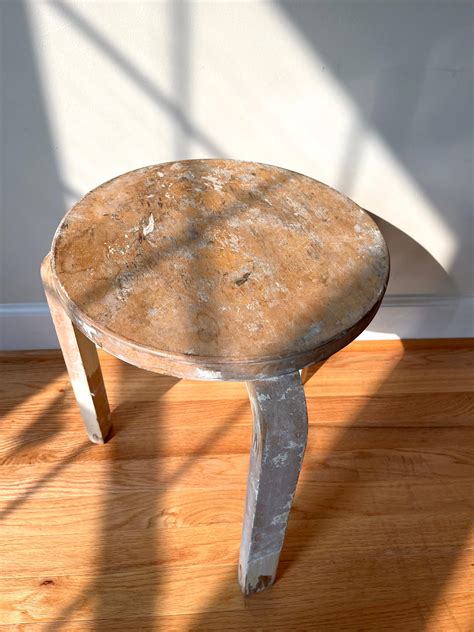 Stool 60 with finger joint seat by Alvar Aalto for Artek, 1950s For