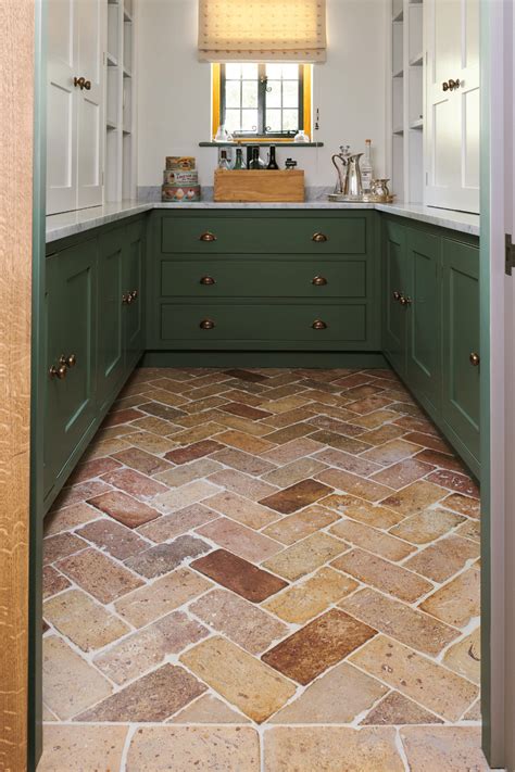 The Best Sage Green and Terracotta Kitchen Ideas - Sleek-chic Interiors