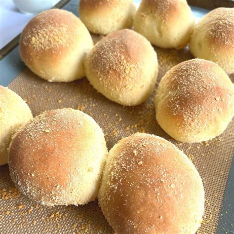 pandesal curious flavors