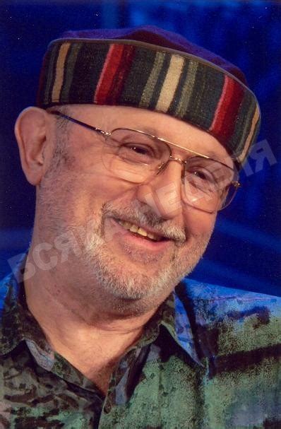 Милчо Левиев