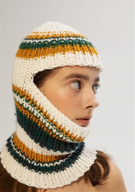 Balaclava hat / Балаклава спицами | Knitting accessories, Knitted hats ...