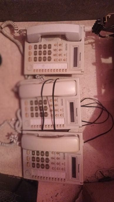 Panasonic KX-T7730 sistemski telefon