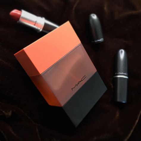 Velvet Teddy MAC parfum - un parfum de dama 2016