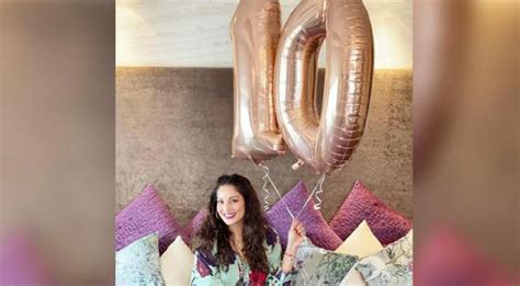 Bipasha Basu Thanks Fans As She Completes 10M Followers On Instagram