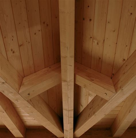 realizzazione tetti lorenzoni srl