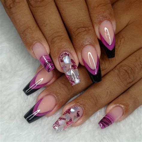 Encapsuladas Unhas Francesinhas Diferentes - Unhas encapsuladas com francesinha: 40 ideias + tutoriais incríveis