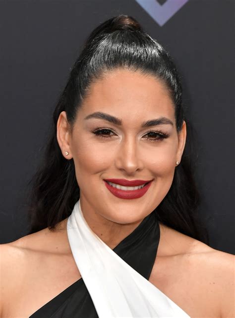 Brie Bella and Nikki Bella – People’s Choice Awards 2018 • CelebMafia
