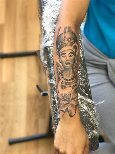 Pin by ️🌬️ ️1111Baddie ️🌬️ ️ on Baddie Tattoos | Tattoos, Portrait ...