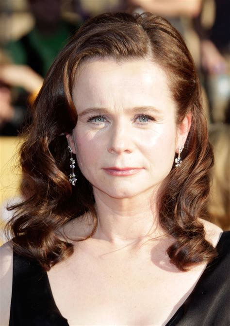 Download Emily Watson In "red Dragon" Wallpaper | Wallpapers.com