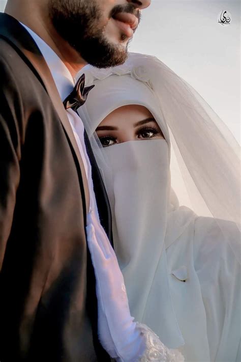 Pin by basri on I want to live this moments | Muslim couple photography