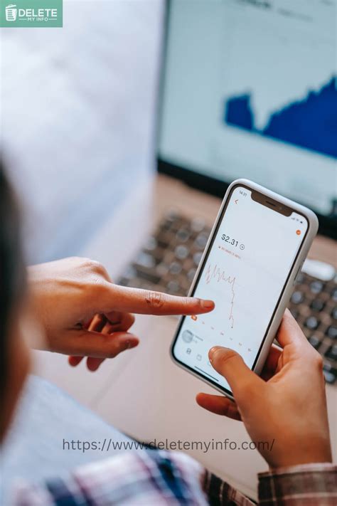 How to Remove Your Personal Information From the Internet in 5 Easy