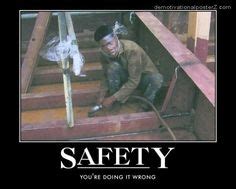 You're doing it wrong. Safety Pictures, Stupid Pictures, People Doing