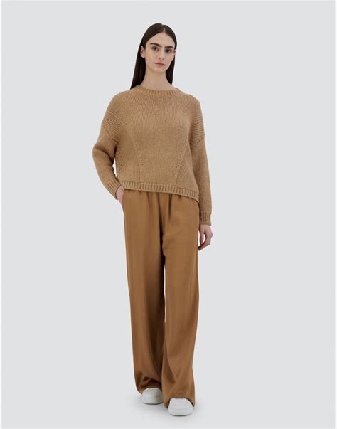 Official Herno® Boutique: Clothing for Women, Men & Kids