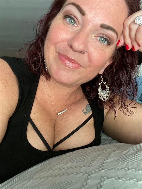 Hopefully not too bad for a 36yr old mom of 4! : r/selfie