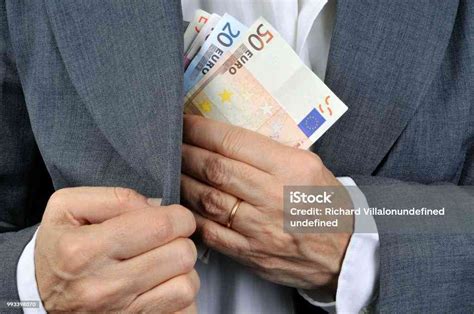 kuis  diskursus income tax evasion allingham sandmo halaman