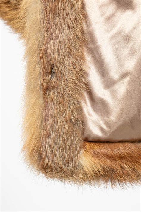 Шуба из меха лисы Fur_avenue 677381003 цены в Москве, купить одежду ...