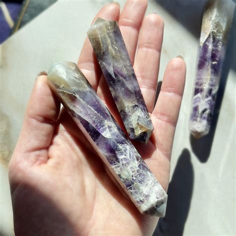 Sage Goddess Divine Protection Dream Amethyst Vogel for peace