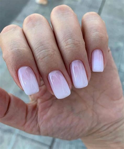 Как сделать дома маникюр с покрытием шеллак | Bride nails, Classic ...