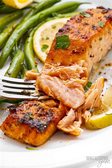 Broiled Salmon Recipe (Crispy & Juicy!) - Wholesome Yum