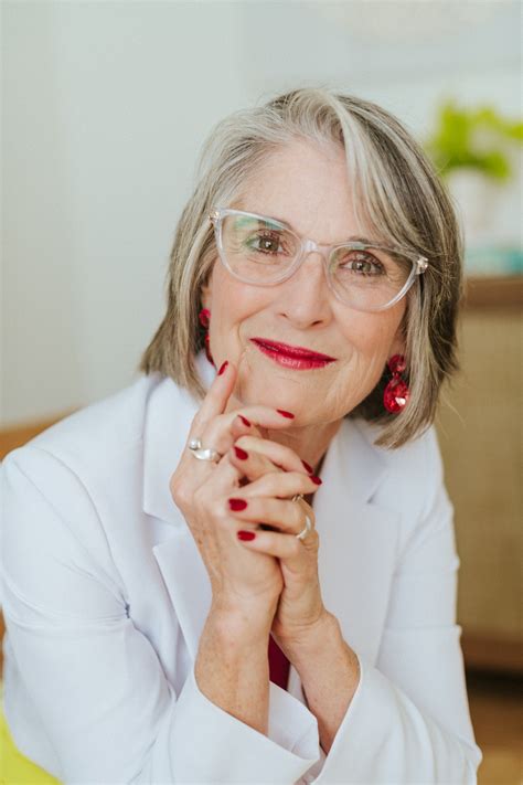 Brave - The persuasive essay is the essential form that students should